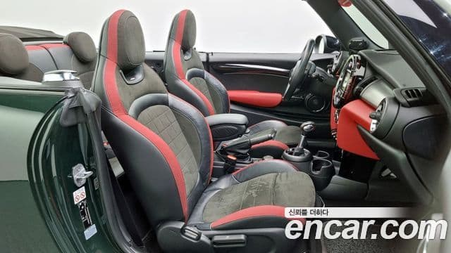 Mini Cooper S Convertible 2019 — Şəkil 15/20
