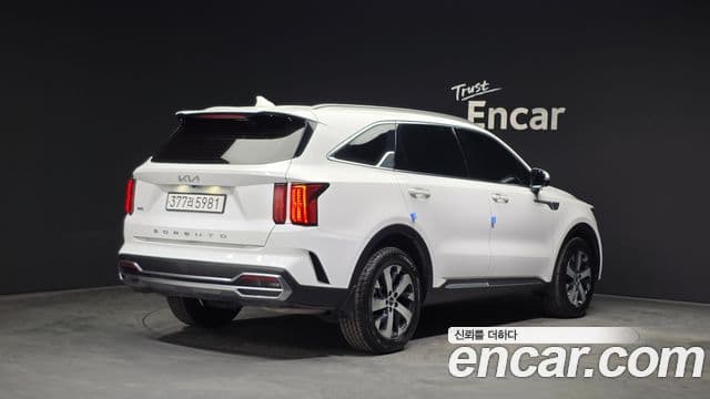 Kia Sorento 2021 — ფოტო 2/20