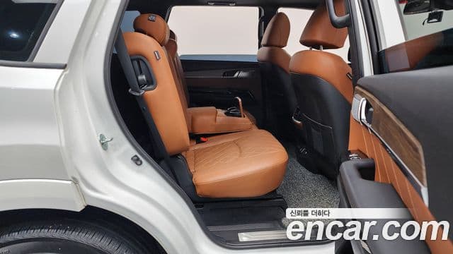 Kia Mohave The Master 2023 — фото 12 из 20