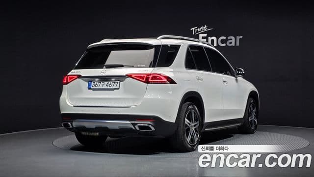 Mercedes-Benz GLE-Class 2020 — Şəkil 2/20