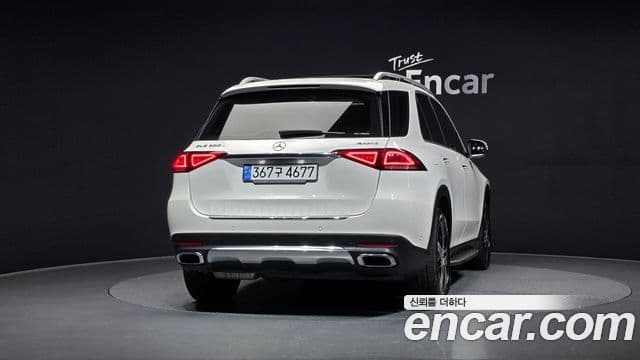 Mercedes-Benz GLE-Class 2020 — фото 4 из 20
