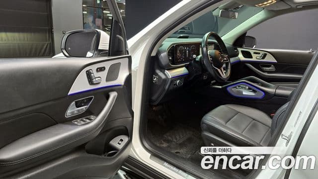 Mercedes-Benz GLE-Class 2020 — фото 11 из 20