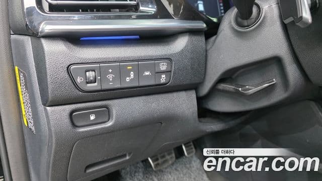 Kia Niro 2019 — Şəkil 13/20