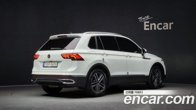 Volkswagen Tiguan 2024 — фото 2 из 20