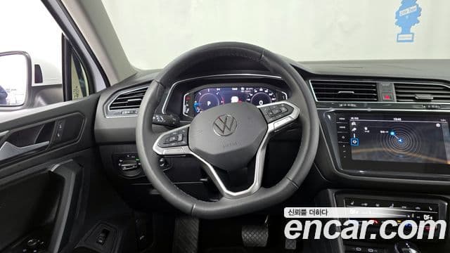 Volkswagen Tiguan 2024 — фото 13 из 20