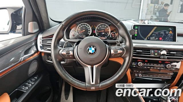 BMW X6 2018 — ფოტო 13/20