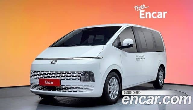 Hyundai Staria, 2023