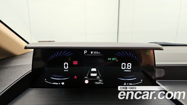 Hyundai Staria 2024 — ფოტო 8/20