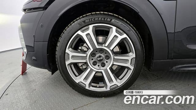 Mini Cooper S Countryman 2022 — фото 5 из 20