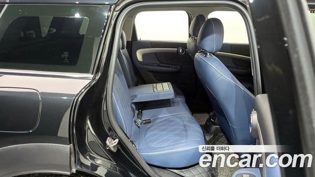 Mini Cooper S Countryman 2022 — фото 12 из 20