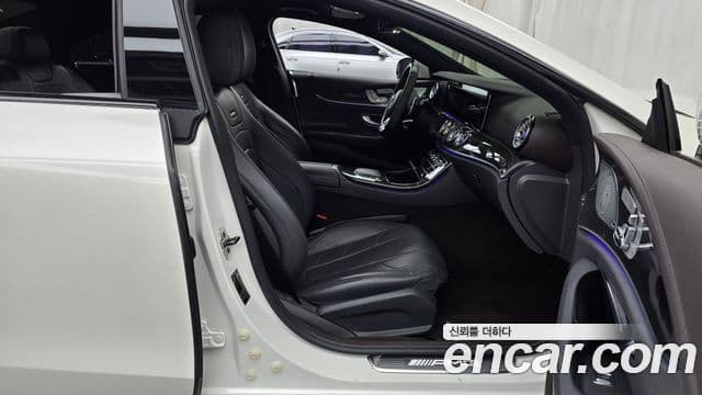 Mercedes-Benz CLS-Class 2021 — ფოტო 16/20