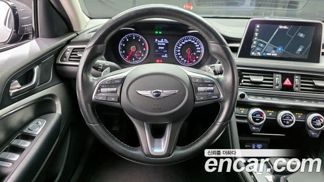 Genesis G70 2018 — ფოტო 1/20