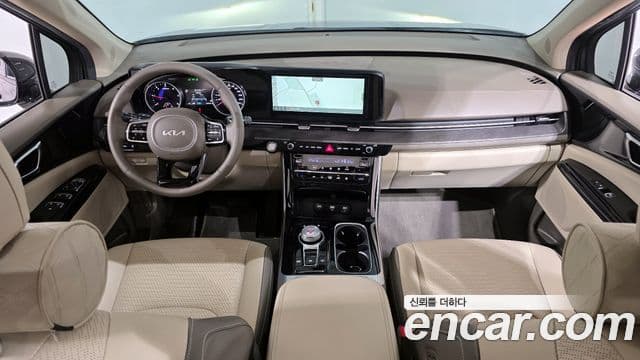 Kia Carnival 2023 — Фото 7/20