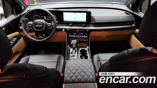 Kia Carnival 2023 — Фото 7/20
