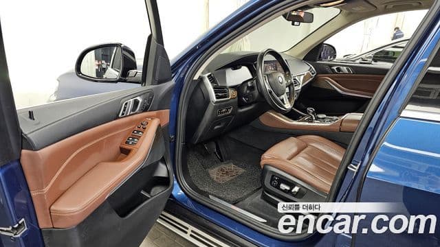 BMW X5 2019 — Фото 10/20