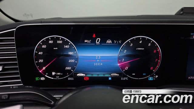 Mercedes-Benz GLE-Class 2024 — ფოტო 8/20