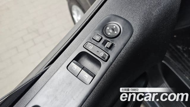 Hyundai Staria 2022 — Şəkil 15/20