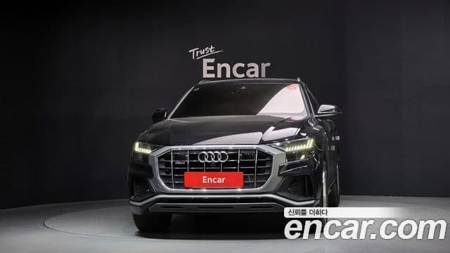 Audi Q7 2021 — фото 2 из 20