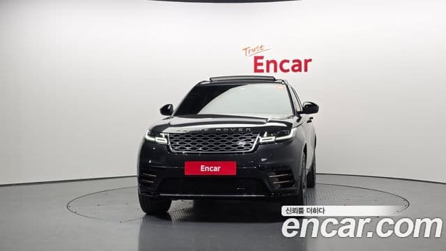 Land Rover Range Rover Velar 2023 — ფოტო 3/20