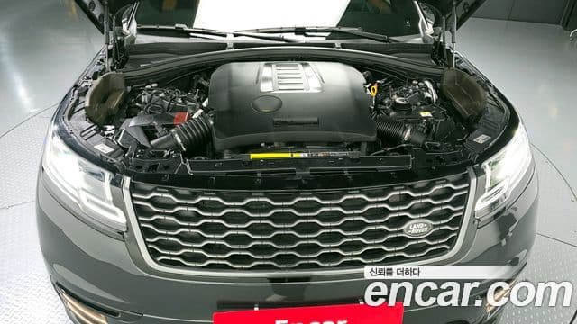 Land Rover Range Rover Velar 2023 — ფოტო 6/20