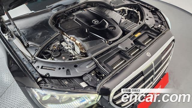 Mercedes-Benz S-Class 2022 — ფოტო 6/20