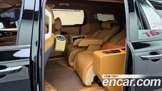 Kia Carnival 2021 — Şəkil 12/20