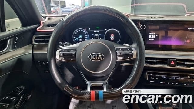 Kia K5 2020 — Şəkil 9/18