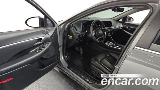 Hyundai Sonata 2019 — Фото 10/20
