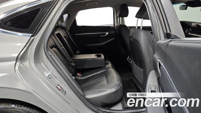 Hyundai Sonata 2019 — Фото 12/20