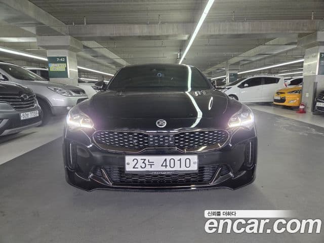 Kia Stinger 2018 — Şəkil 1/20