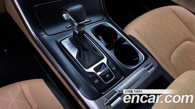 Kia Carnival 2021 — Фото 9/20