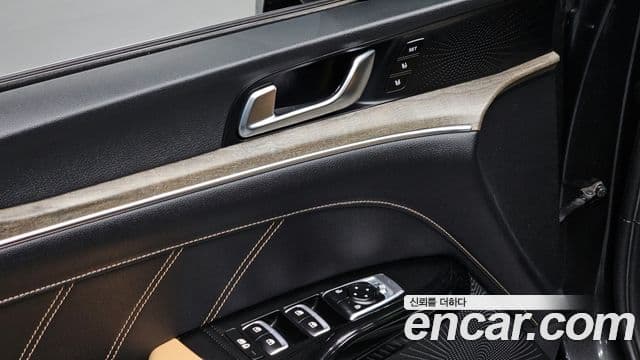 Kia K5 2022 — фото 17 из 20