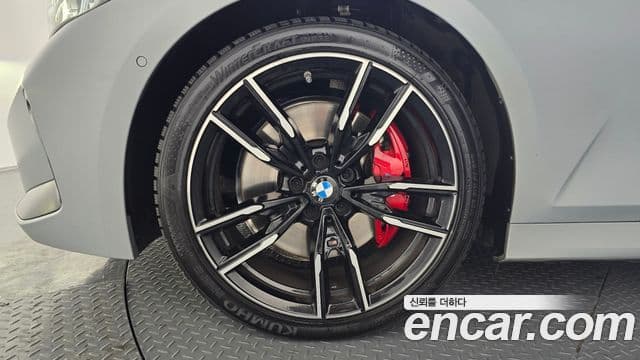 BMW 3 Series 2025 — фото 5 из 20