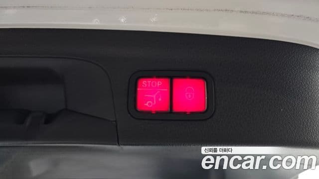 Mercedes-Benz GLE-Class 2021 — ფოტო 20/20
