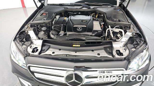 Mercedes-Benz E-Class 2020 — Şəkil 6/20