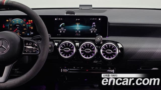 Mercedes-Benz A-Class 2020 — Şəkil 14/20