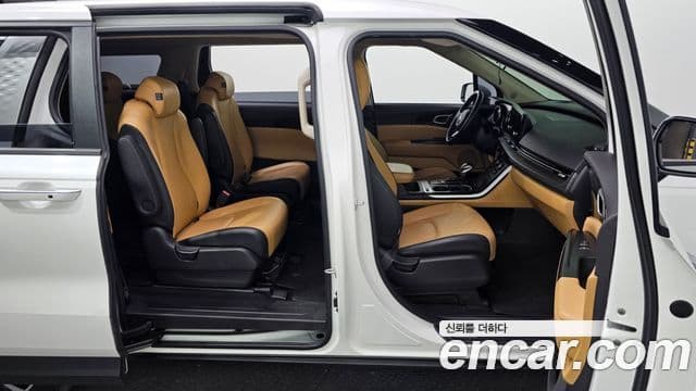 Kia Carnival 2020 — Şəkil 11/20