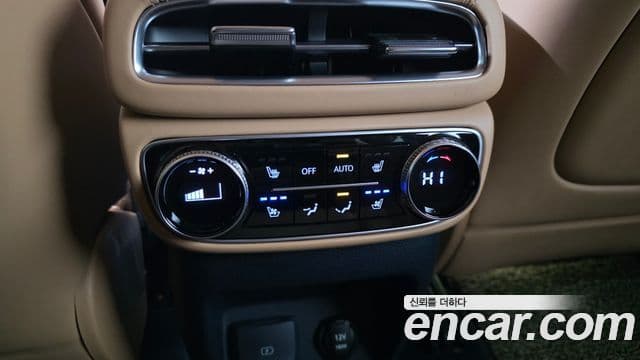 Genesis GV80 2021 — Şəkil 19/20