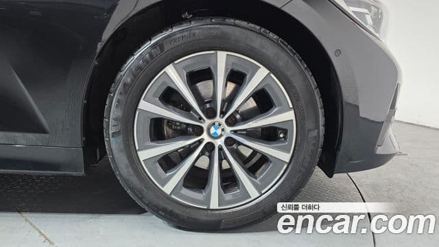 BMW 3 Series 2020 — фото 5 из 20