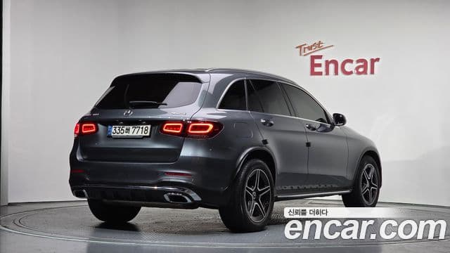 Mercedes-Benz GLC-Class 2021 — ფოტო 2/20