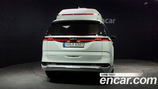 Kia Carnival 2021 — ფოტო 4/20