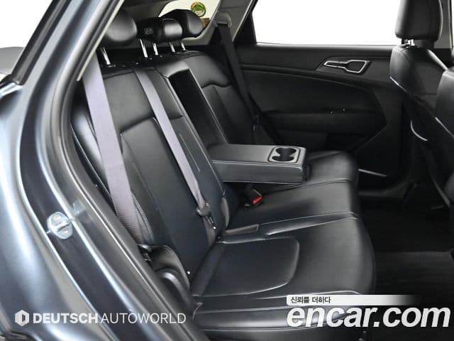 Kia Sportage 2022 — фото 12 из 20