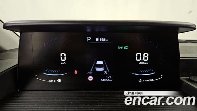 Hyundai Staria 2023 — Şəkil 8/20