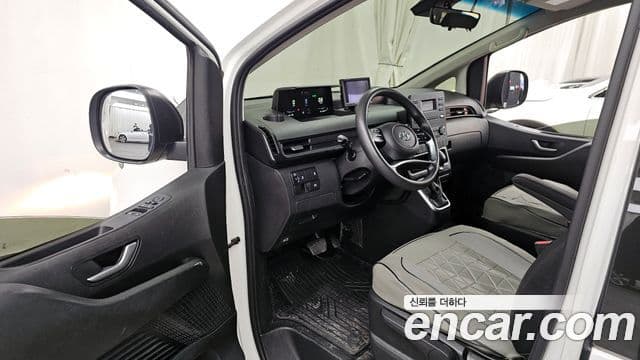 Hyundai Staria 2023 — Şəkil 10/20