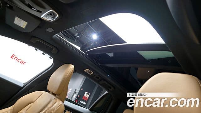 Volvo V60 Cross Country 2020 — Photo 11/20