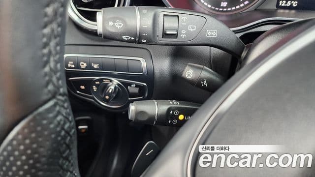 Mercedes-Benz GLC-Class 2018 — Şəkil 14/20