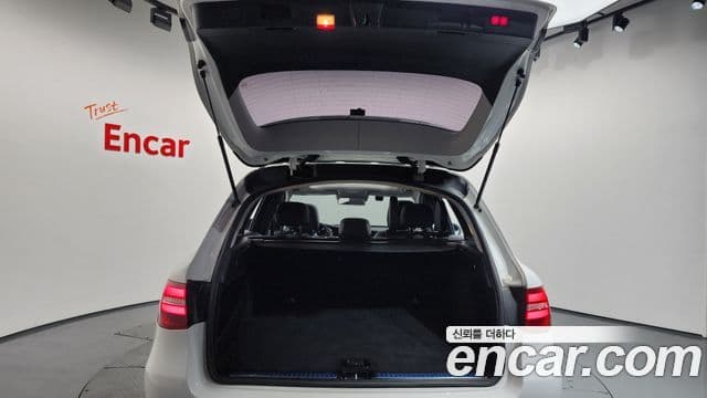 Mercedes-Benz GLC-Class 2018 — Şəkil 20/20