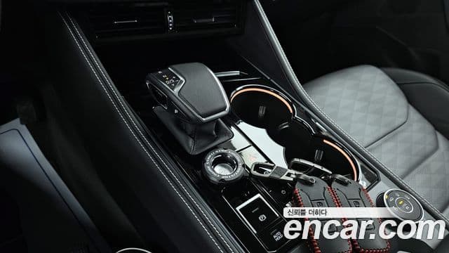 Volkswagen Touareg 2025 — ფოტო 9/20