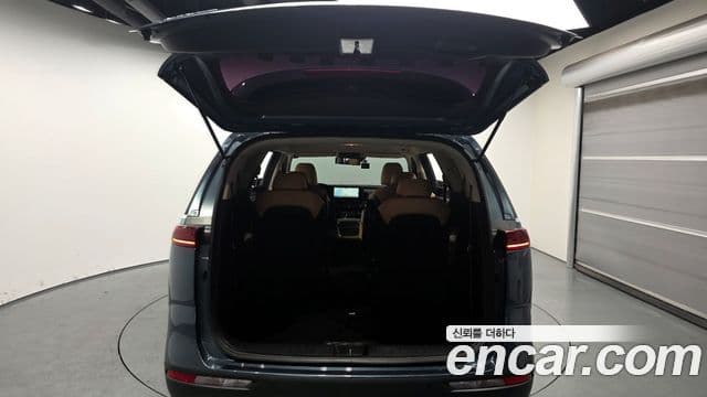 Kia Carnival 2022 — Фото 20/20