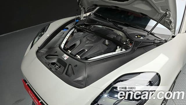 Porsche Panamera 2025 — Photo 9/20